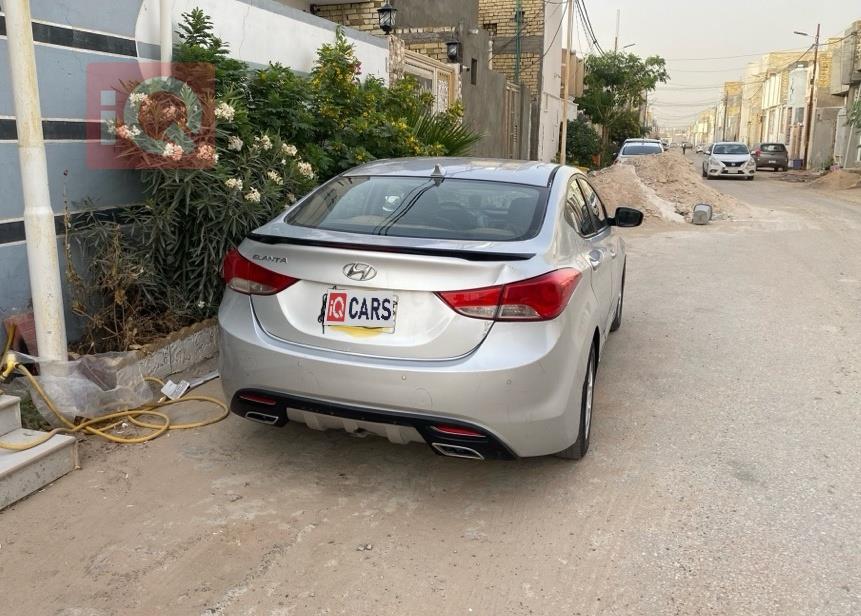 هيونداي النترا